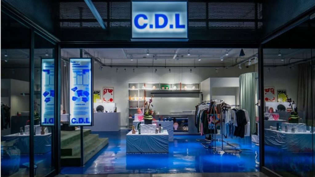 Club de Diseño Latinoamericano. Evento de diseño en Santiago. Tienda en Drugstore. Imagen del Instagram @cdl_:stgo. Permiso de uso entregado por el dueño de la cuenta.
