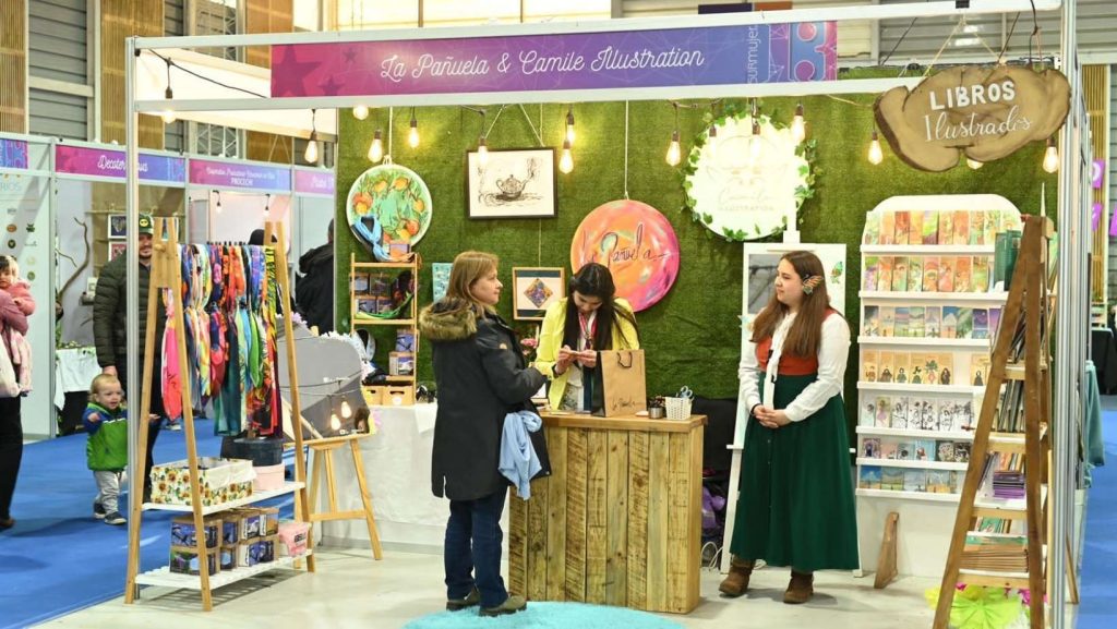 Feria Sur Mujer, imagen del año 2023 en Parque Saval de Valdivia. Imagen de Sur Mujer.